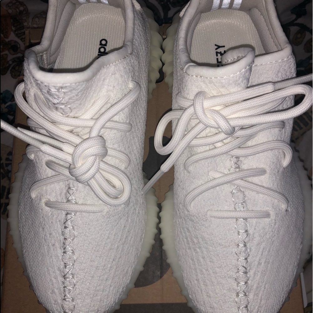 Yeezy Boost 350 V2